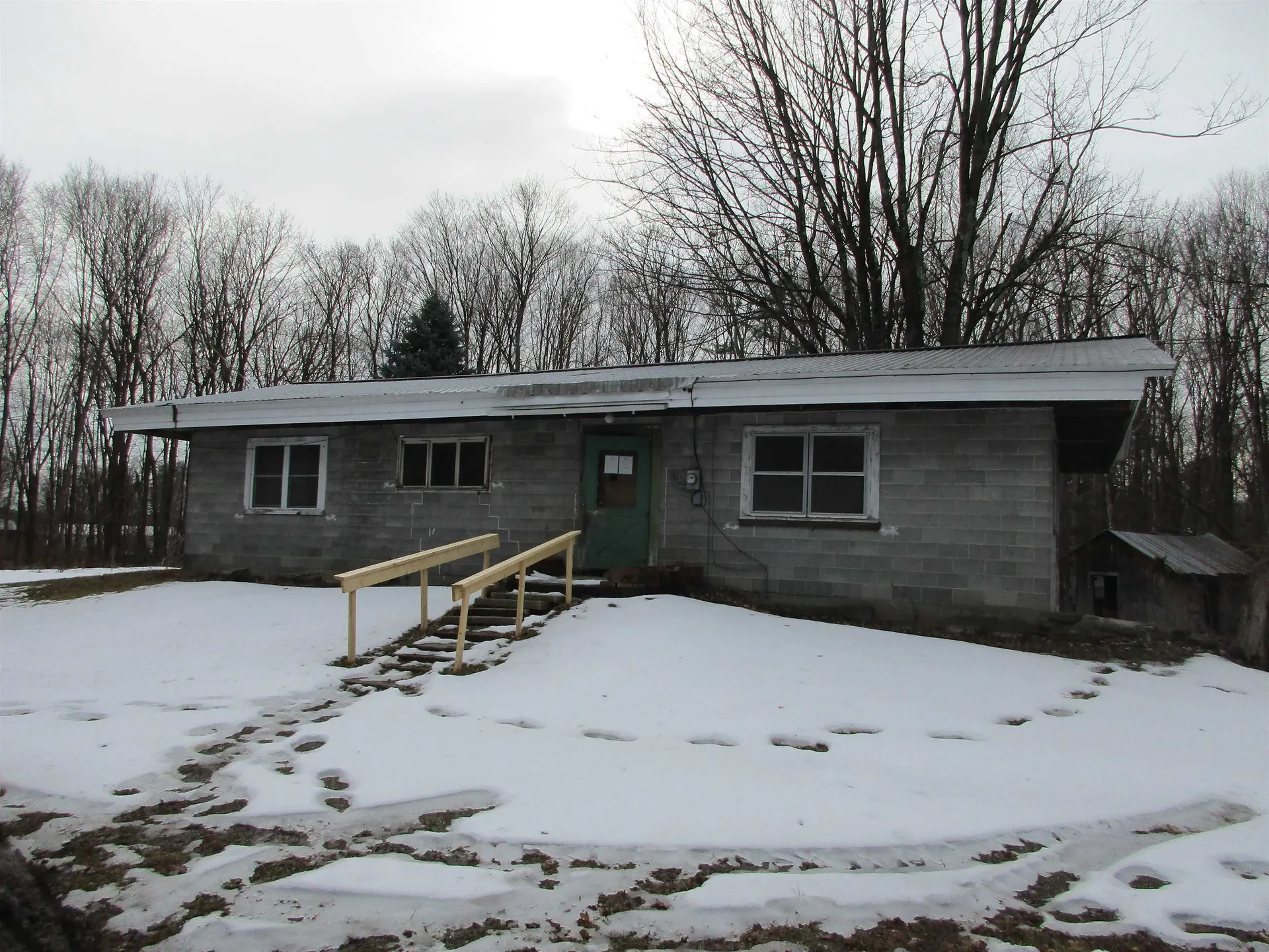 370 Lovers Lane Bristol VT 05443