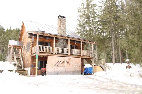 1327 Dry Pond Road Glover VT 05839