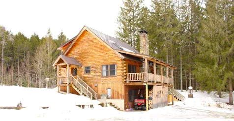 1327 Dry Pond Road Glover VT 05839