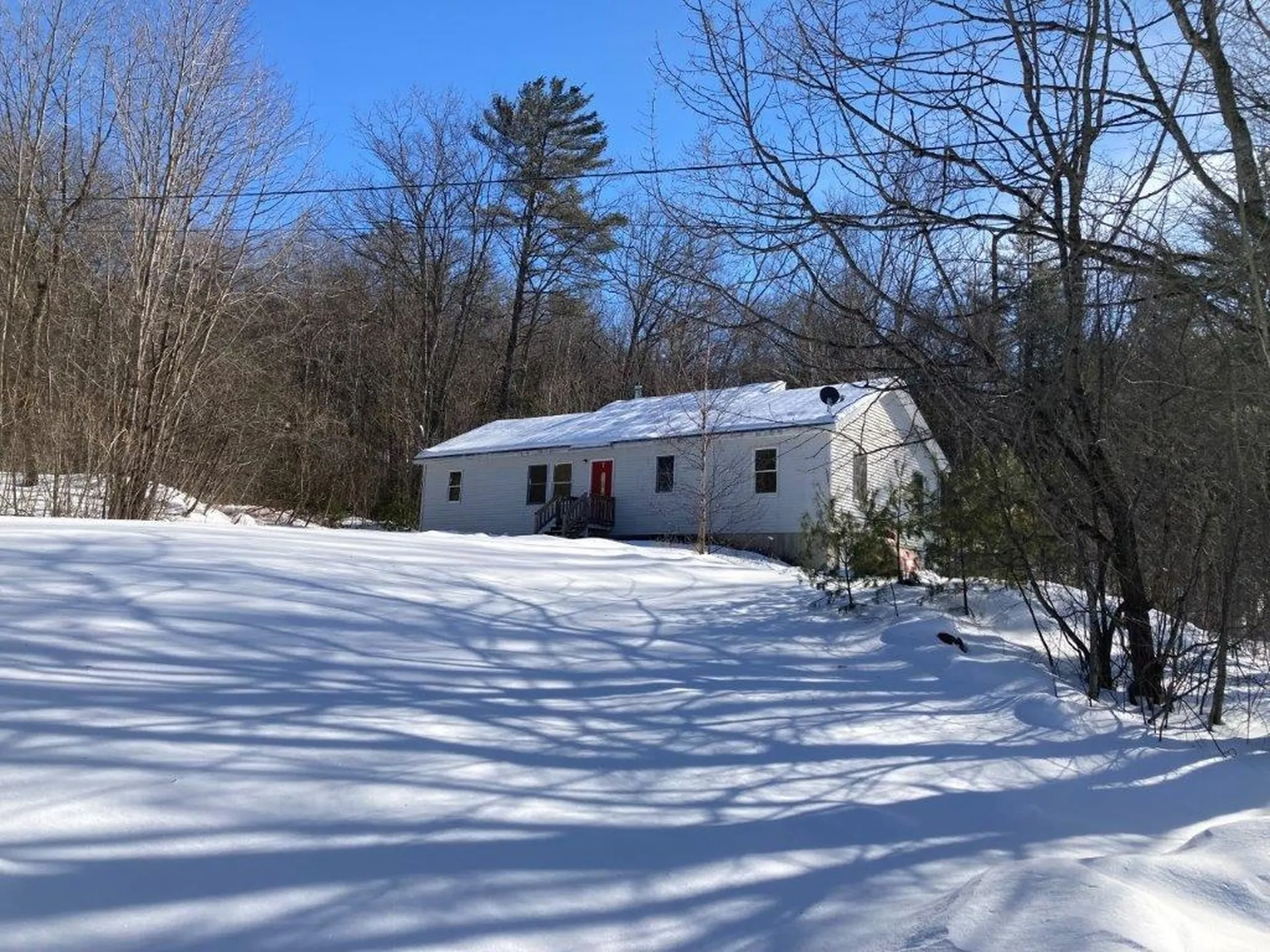 9 Tunnel Road Grafton NH 03240