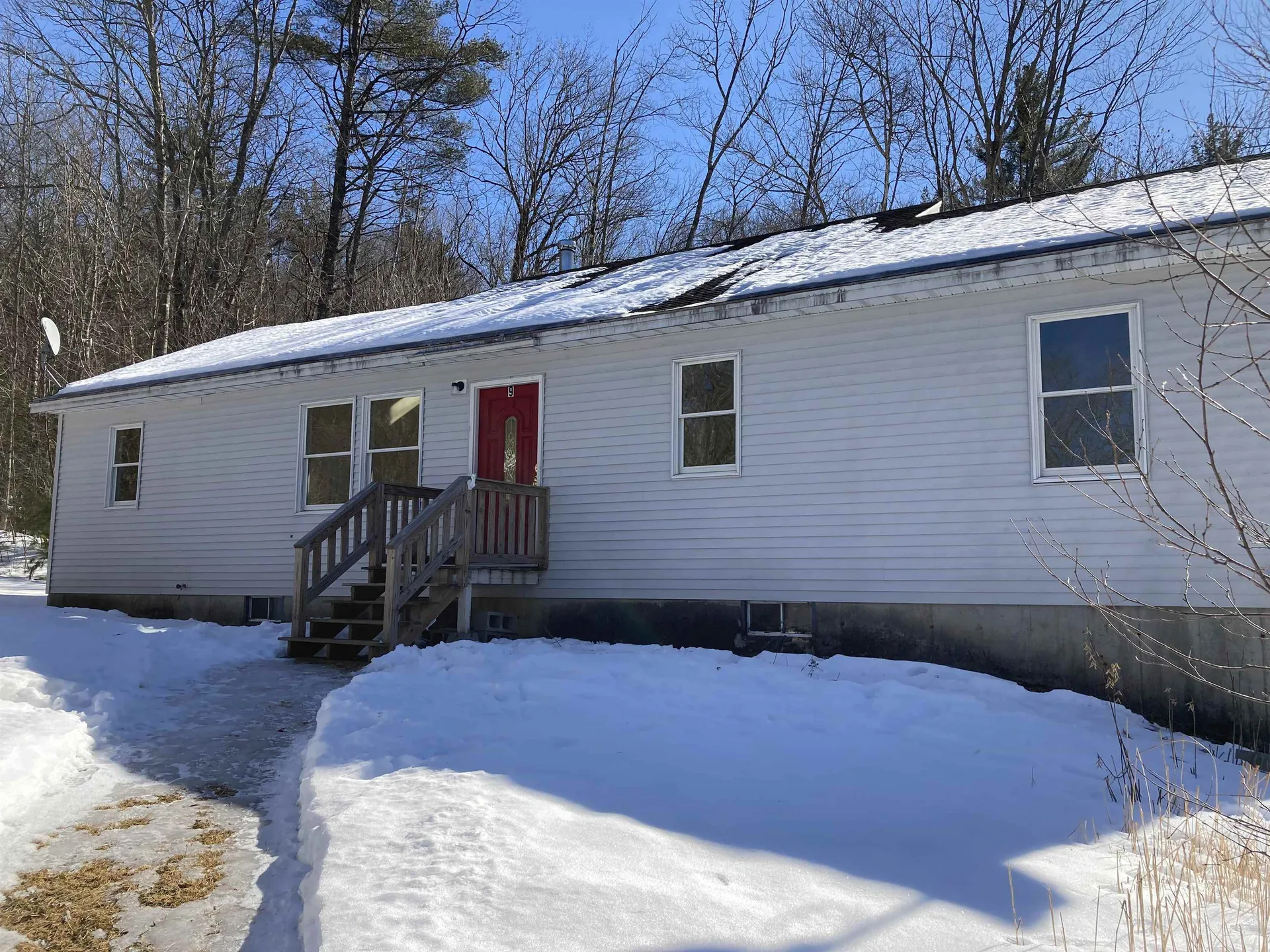 9 Tunnel Road Grafton NH 03240