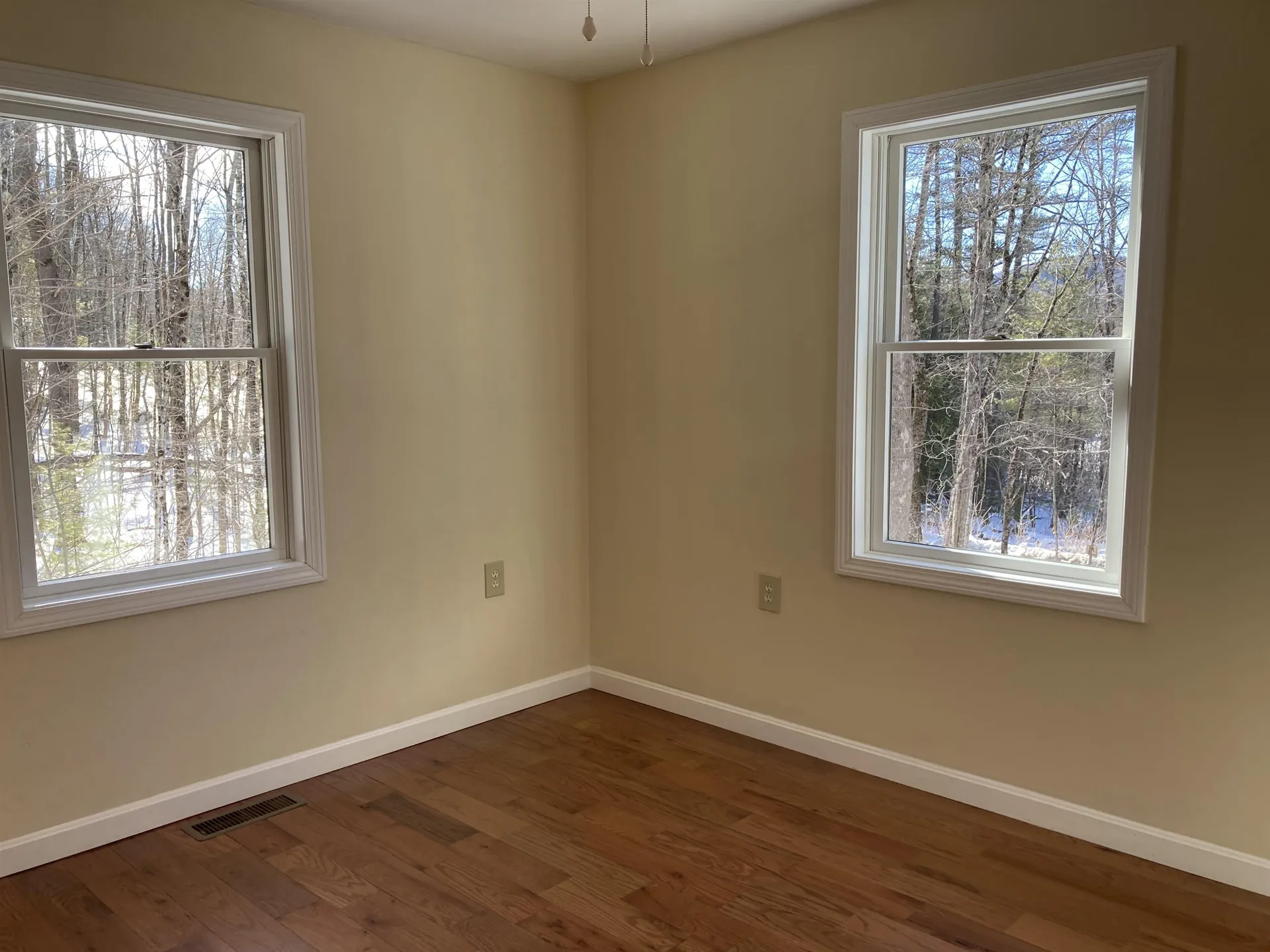 9 Tunnel Road Grafton NH 03240