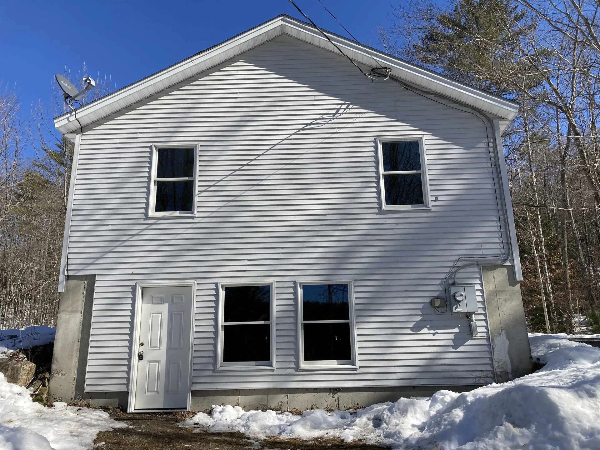 9 Tunnel Road Grafton NH 03240