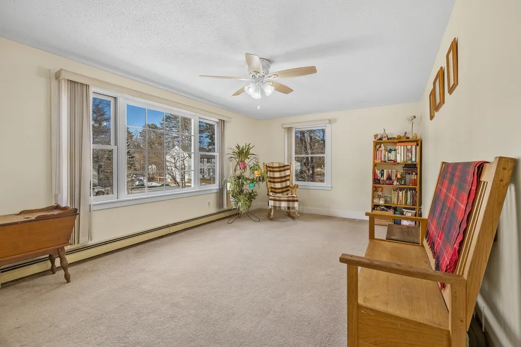 10 Cottage Circle Lebanon NH 03784