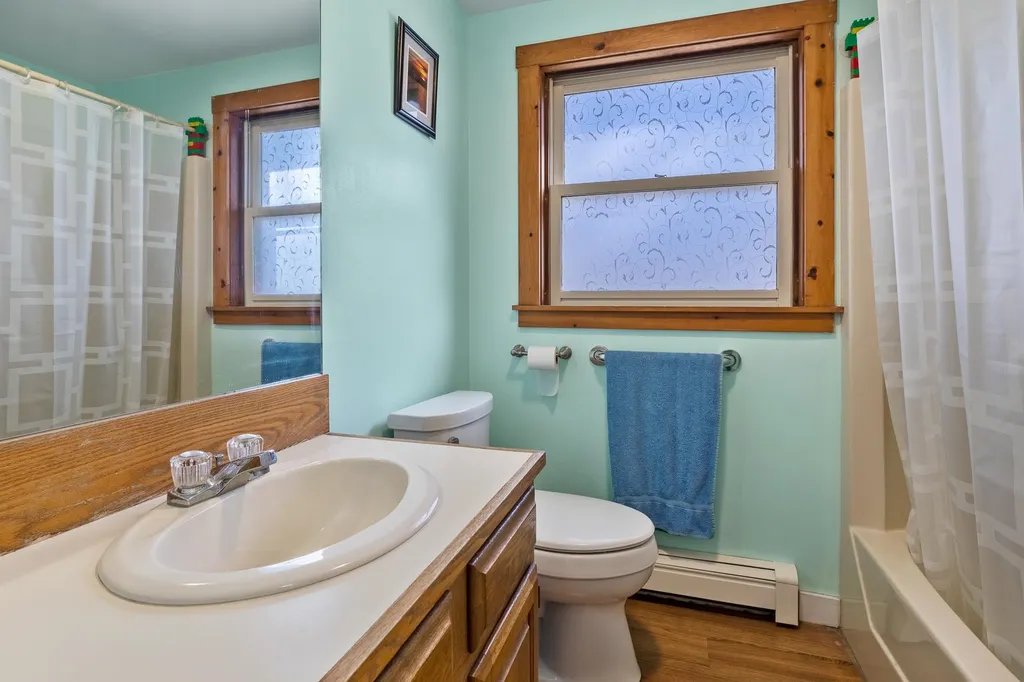 10 Cottage Circle Lebanon NH 03784