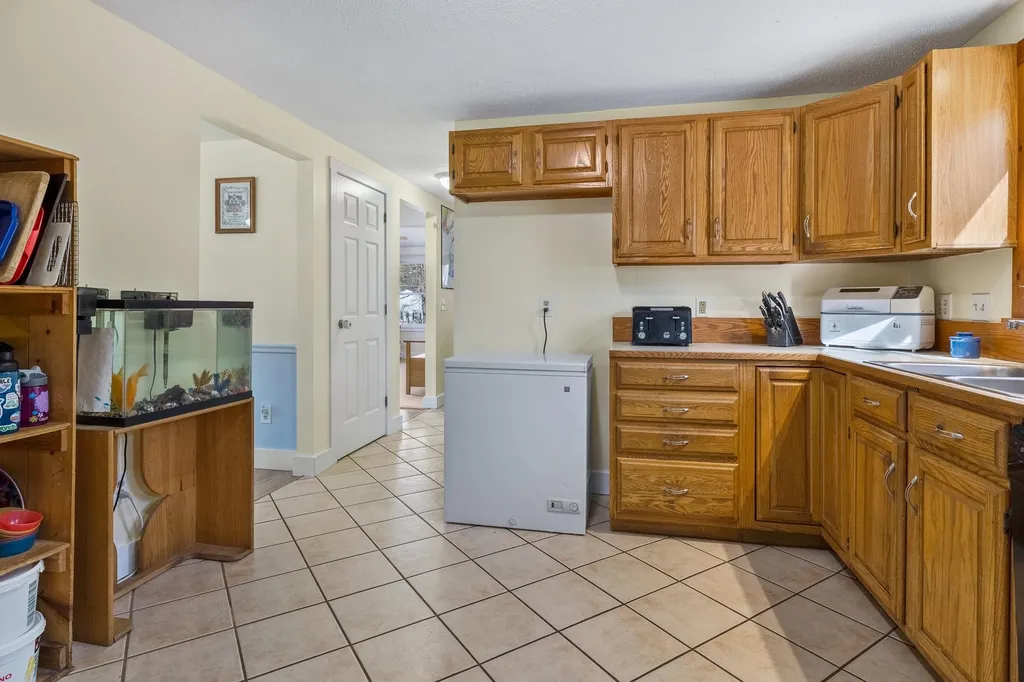 10 Cottage Circle Lebanon NH 03784