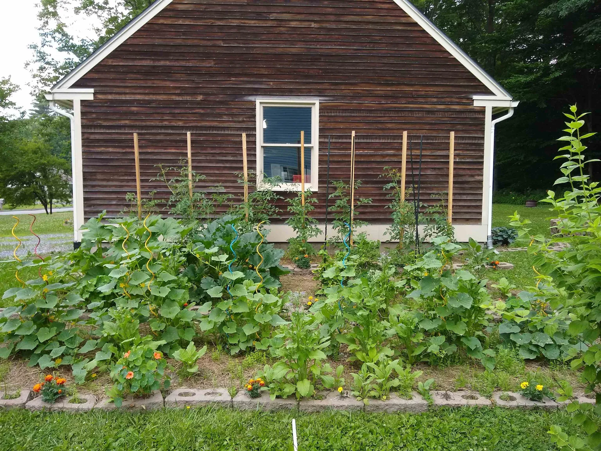 10 Cottage Circle Lebanon NH 03784