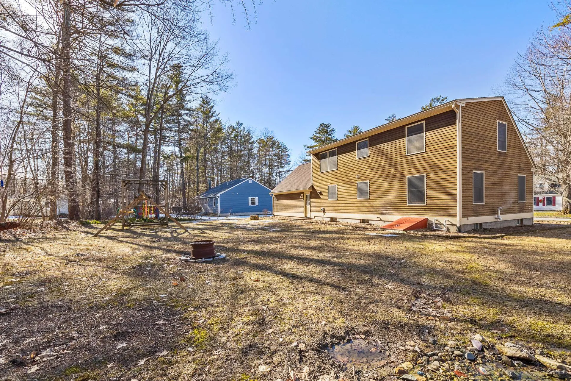10 Cottage Circle Lebanon NH 03784