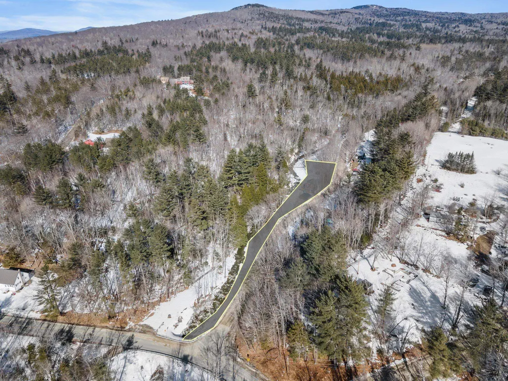 17 New Colony Road Orange NH 03741