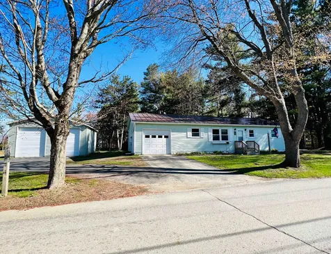 1160 Bluff Road Newport City VT 05855