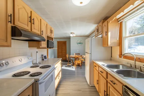 1160 Bluff Road Newport City VT 05855