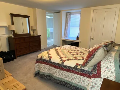 217 Pine Hill Road Nashua NH 03063