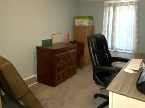217 Pine Hill Road Nashua NH 03063