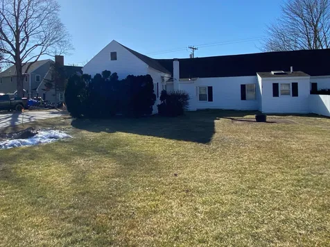 217 Pine Hill Road Nashua NH 03063