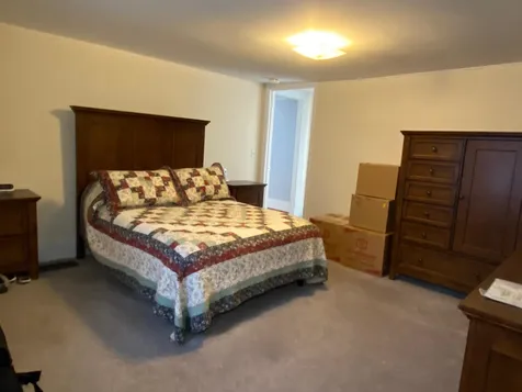 217 Pine Hill Road Nashua NH 03063