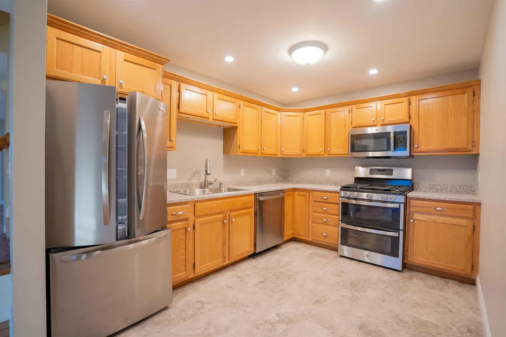 21 Violette Lane Seabrook NH 03874
