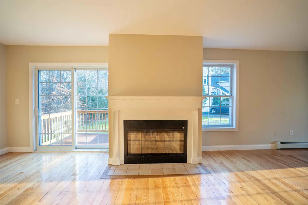 21 Violette Lane Seabrook NH 03874