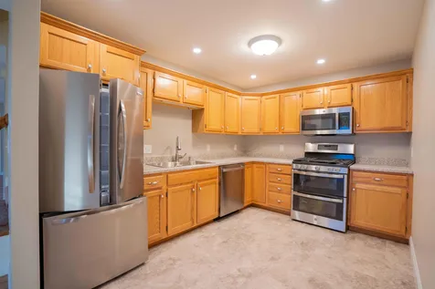 21 Violette Lane Seabrook NH 03874