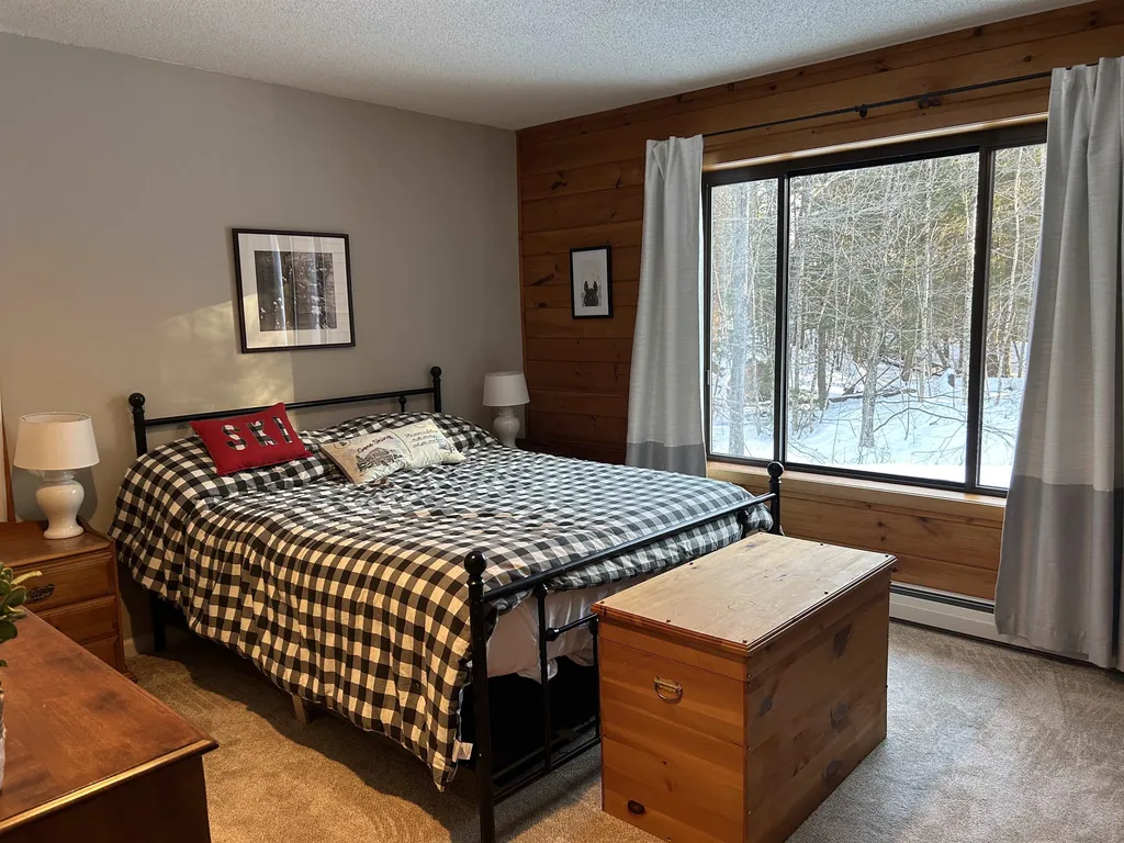 484 Deerwood Hill Road Londonderry VT 05155