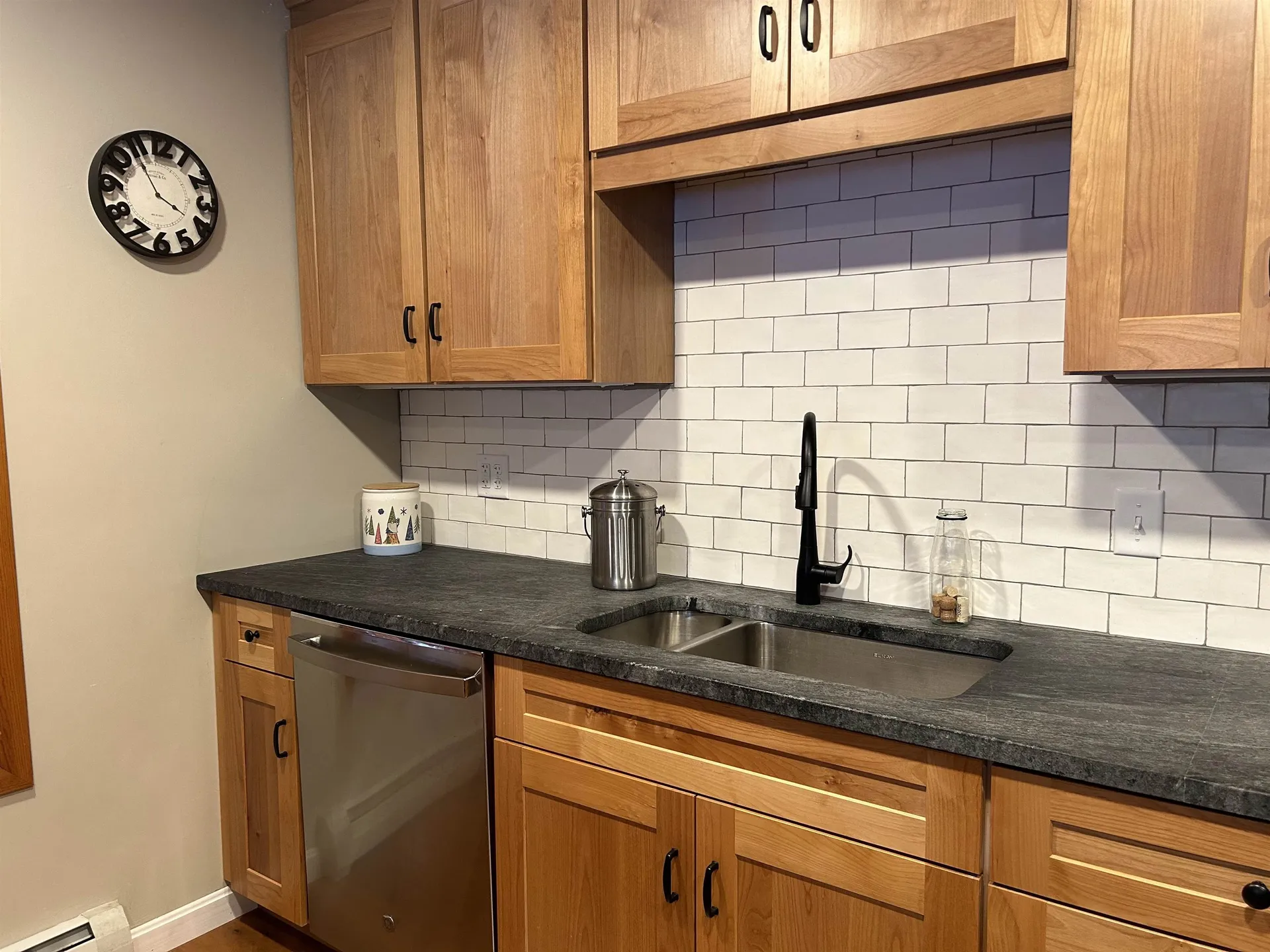 484 Deerwood Hill Road Londonderry VT 05155