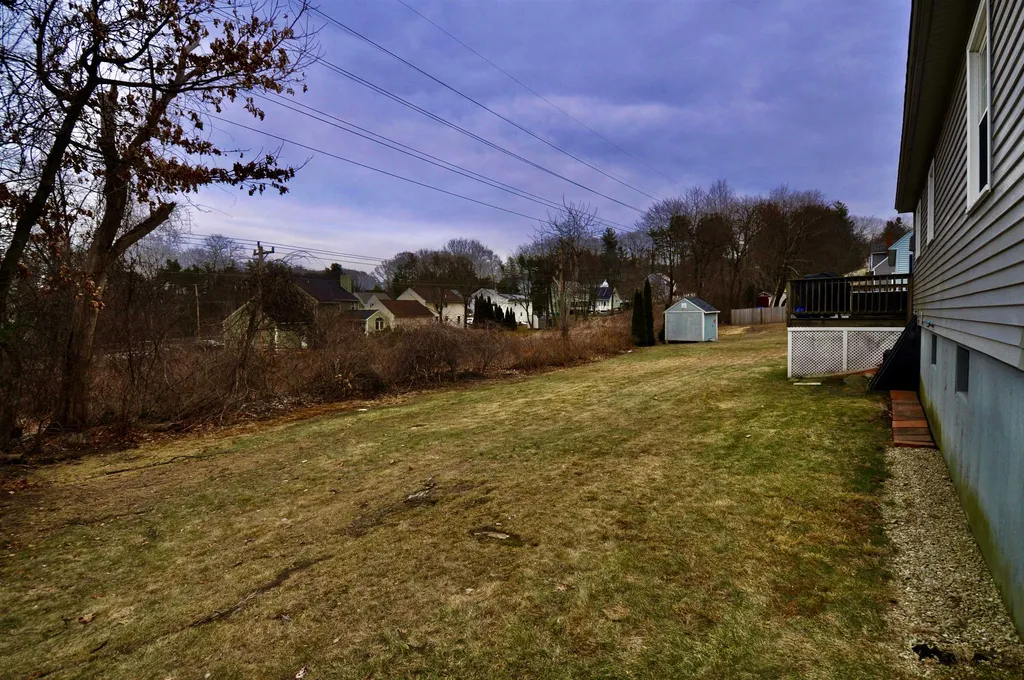 14 Timberline Drive Nashua NH 03062