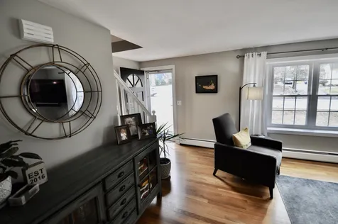 14 Timberline Drive Nashua NH 03062