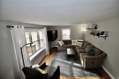 14 Timberline Drive Nashua NH 03062