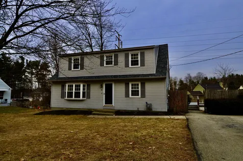 14 Timberline Drive Nashua NH 03062