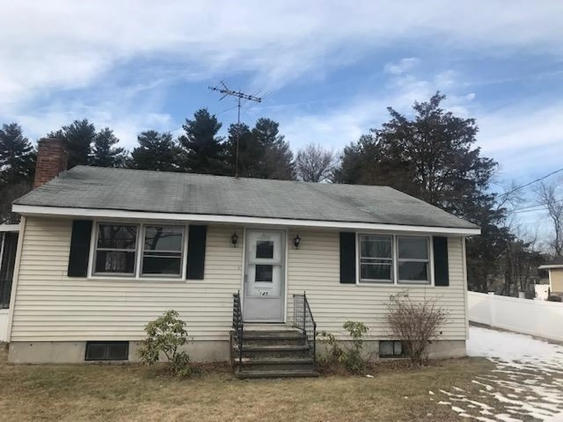 145 Lowell Road Hudson NH 03051
