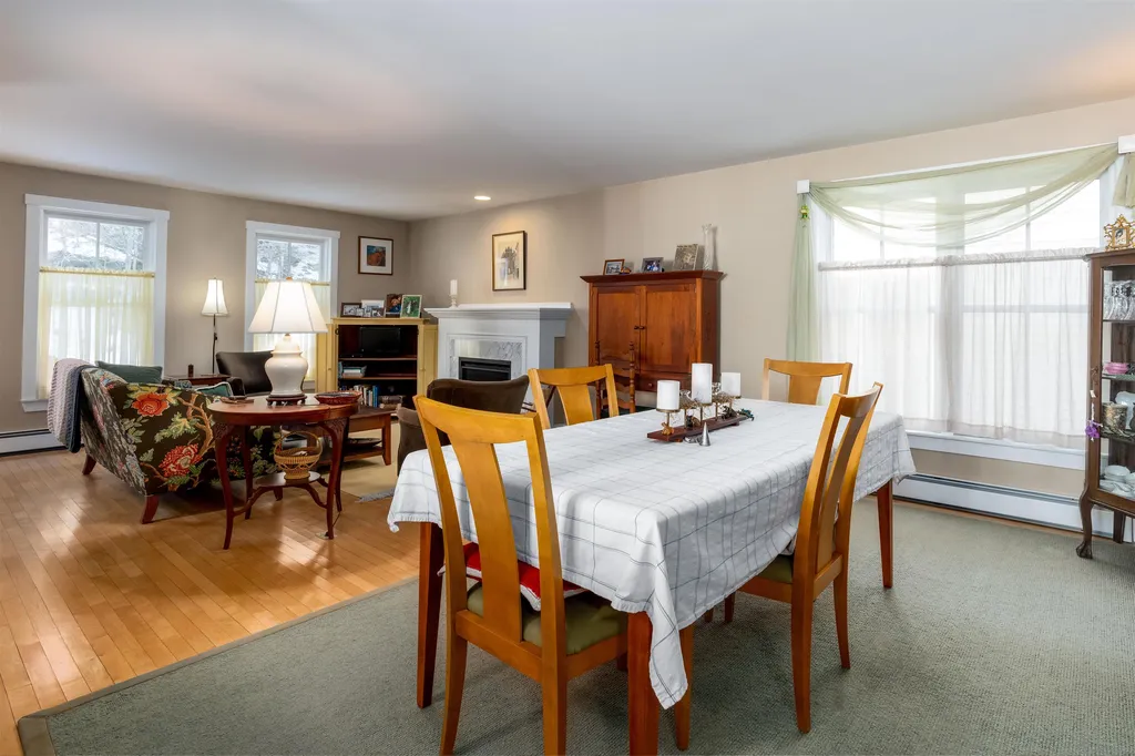 82 Palisades Street Stowe VT 05672