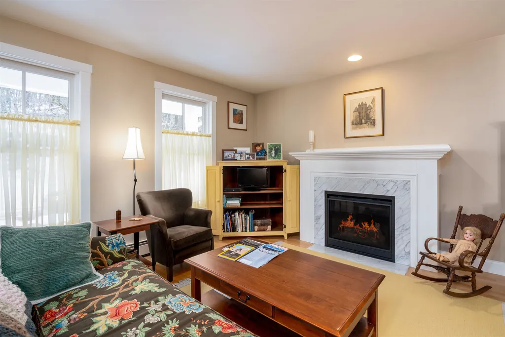 82 Palisades Street Stowe VT 05672