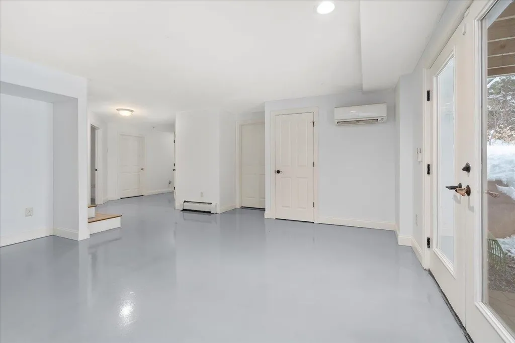 164 Bartlett Drive Weare NH 03281