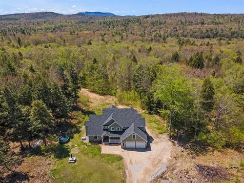 164 Bartlett Drive Weare NH 03281