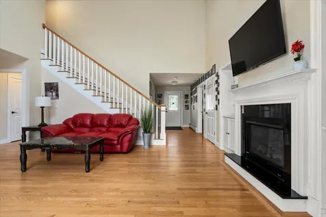 164 Bartlett Drive Weare NH 03281