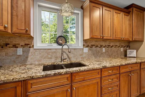 164 Bartlett Drive Weare NH 03281