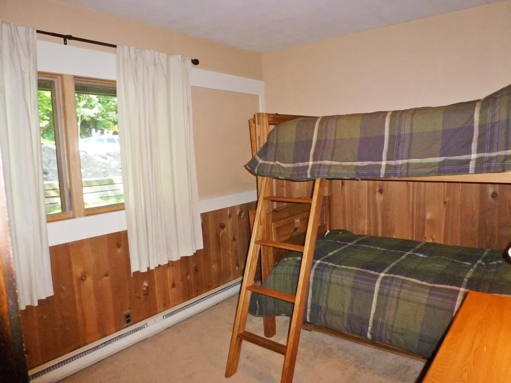58 Forum Drive Warren VT 05674