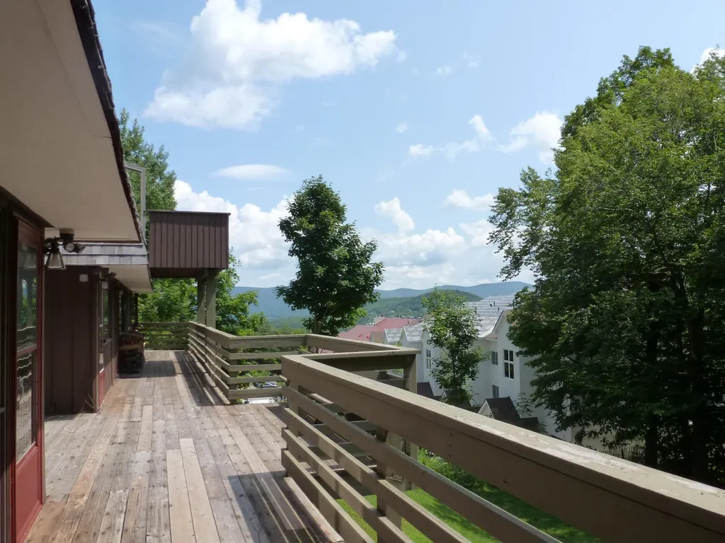 58 Forum Drive Warren VT 05674