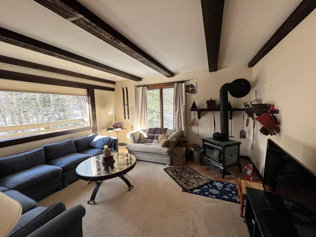 58 Forum Drive Warren VT 05674