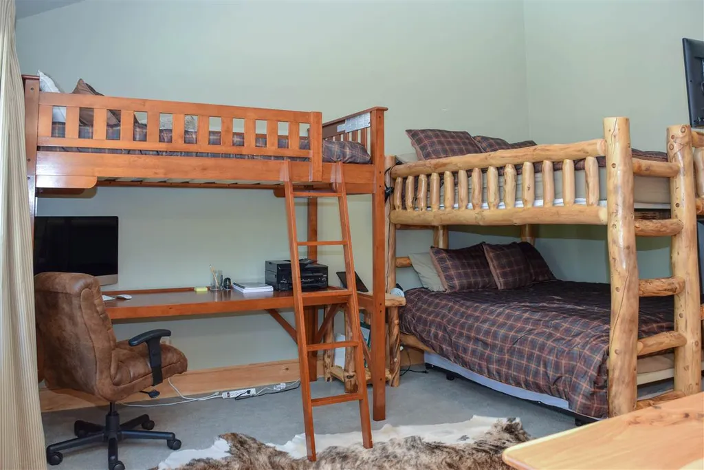 74 Bearfoot Creek Road Bartlett NH 03812