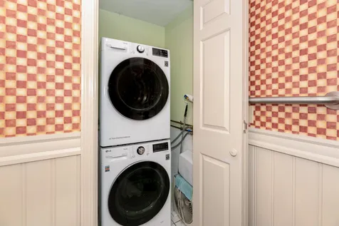 75 Stark Street Laconia NH 03246