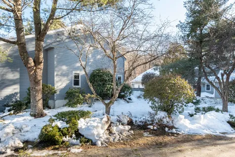 75 Stark Street Laconia NH 03246