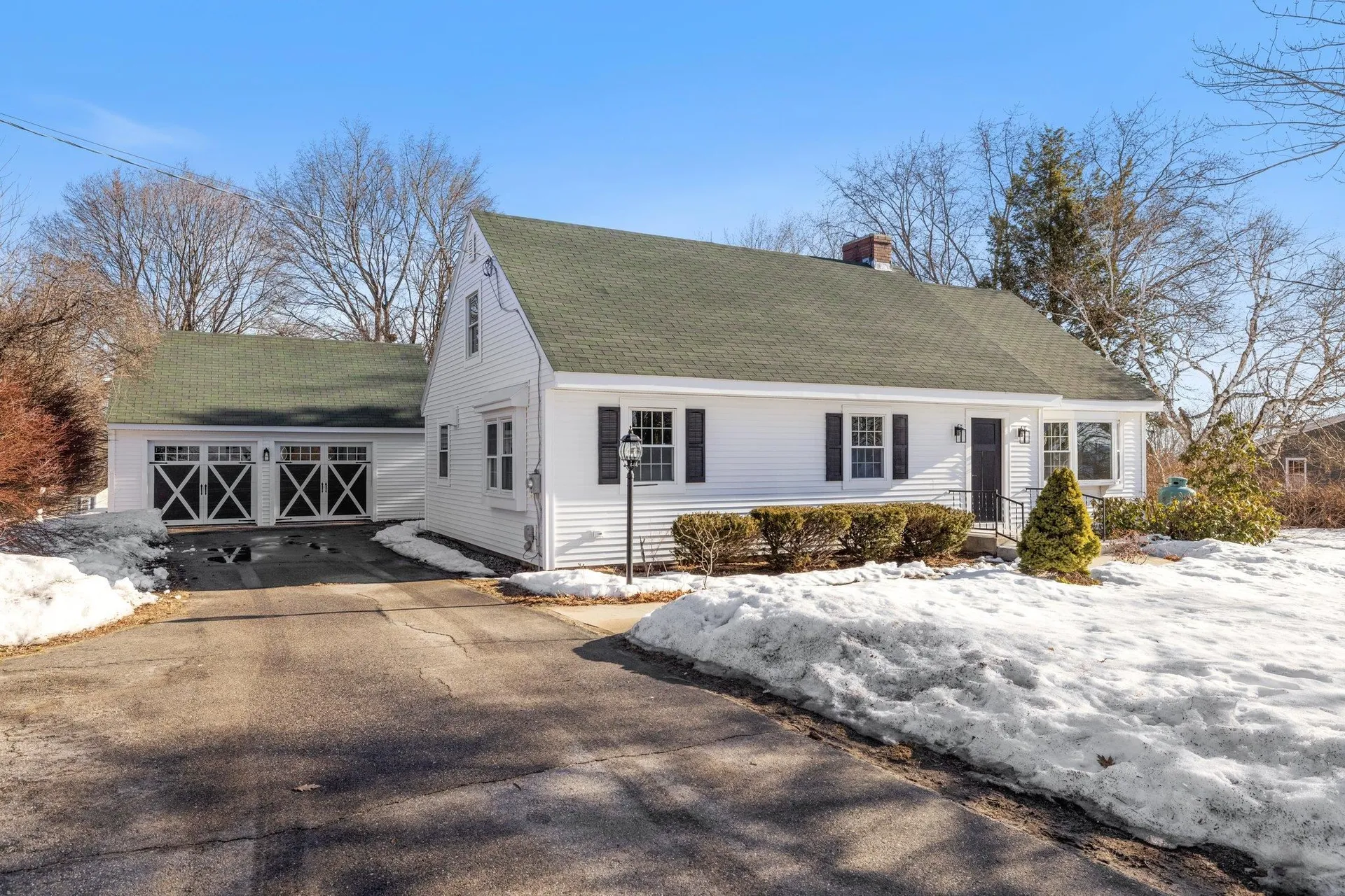 239 North Main Street Wolfeboro NH 03894