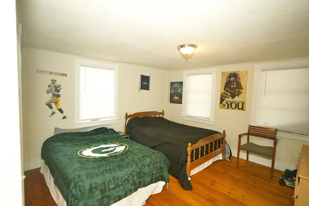 12 River Road New Boston NH 03070