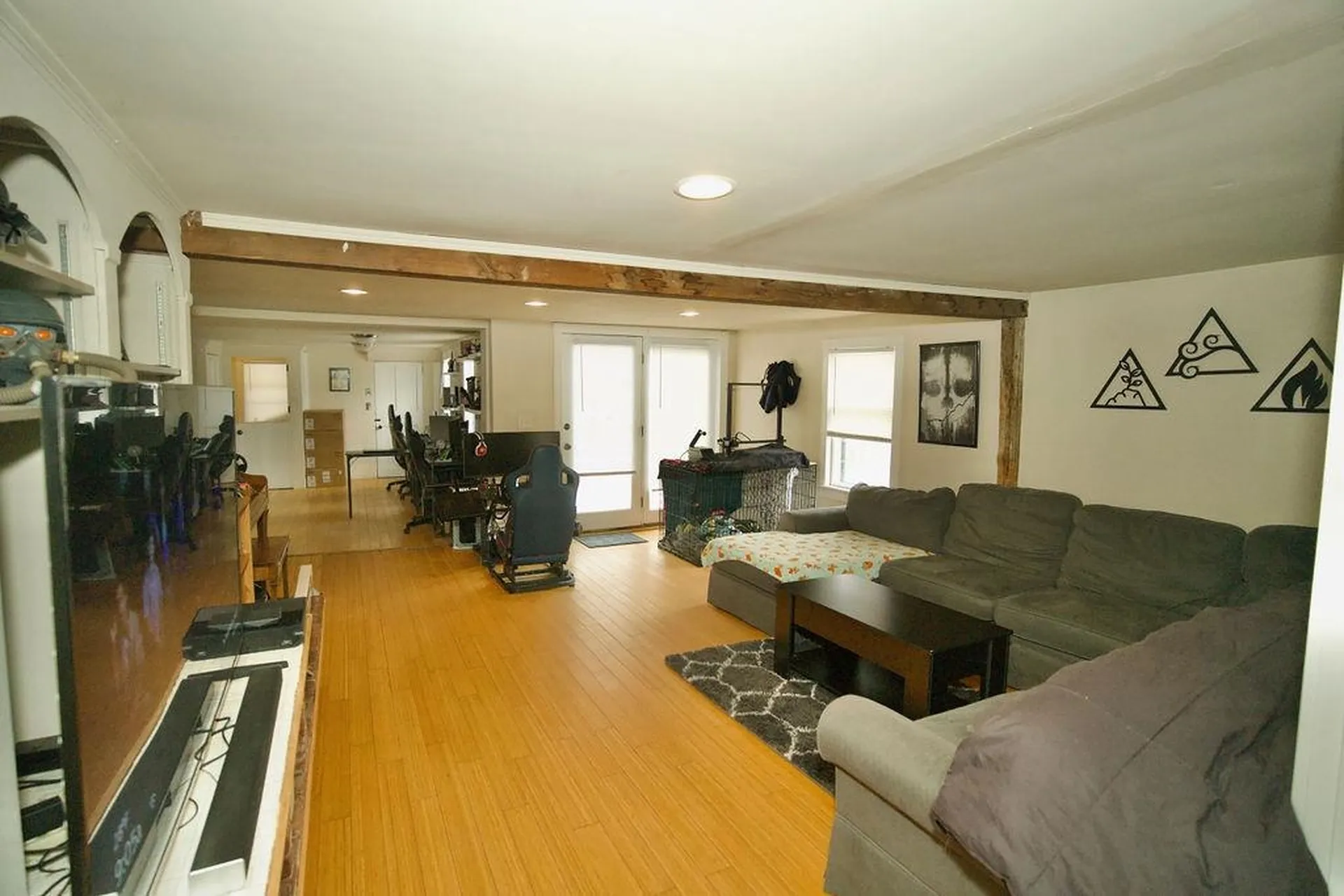 12 River Road New Boston NH 03070