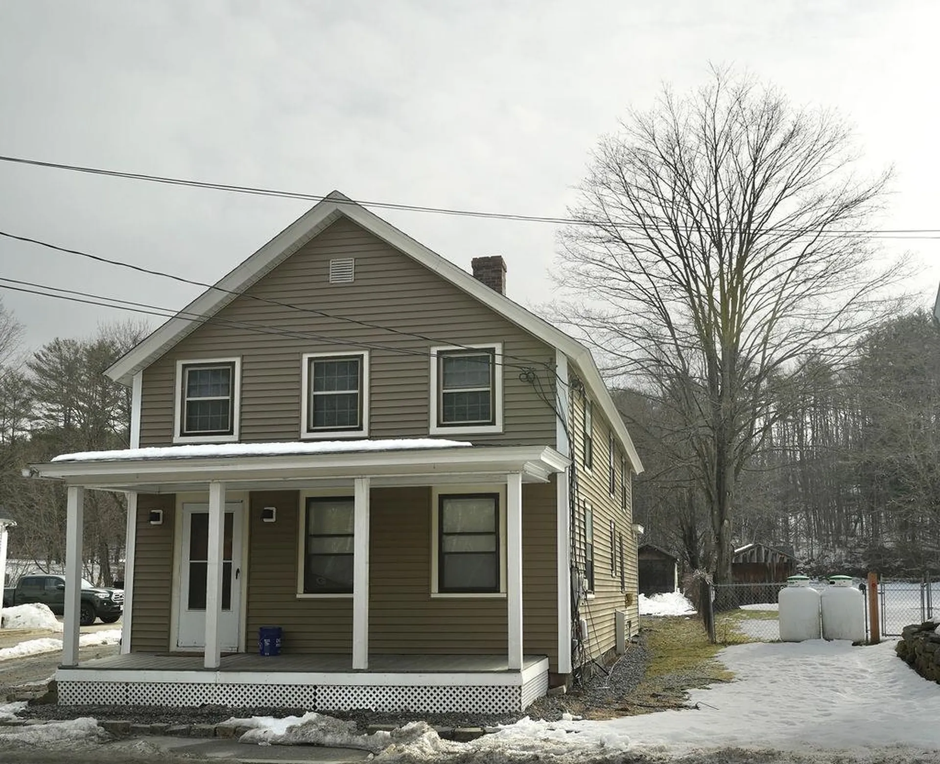 12 River Road New Boston NH 03070