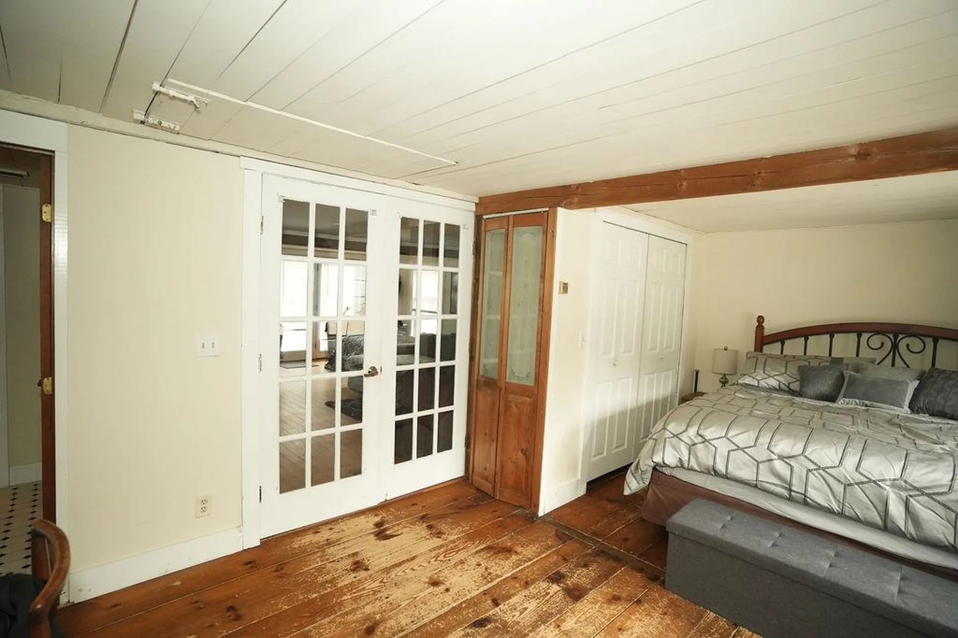 12 River Road New Boston NH 03070