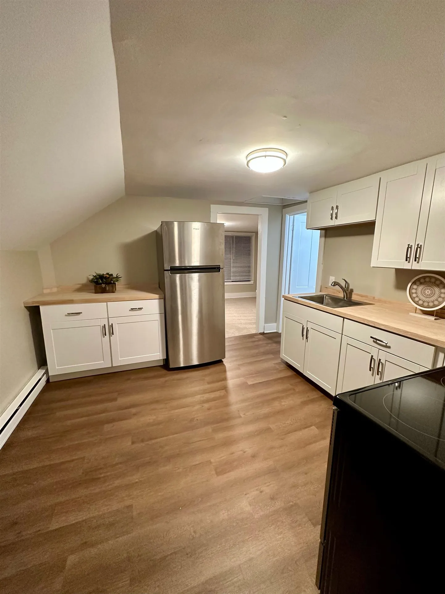 12 River Road New Boston NH 03070