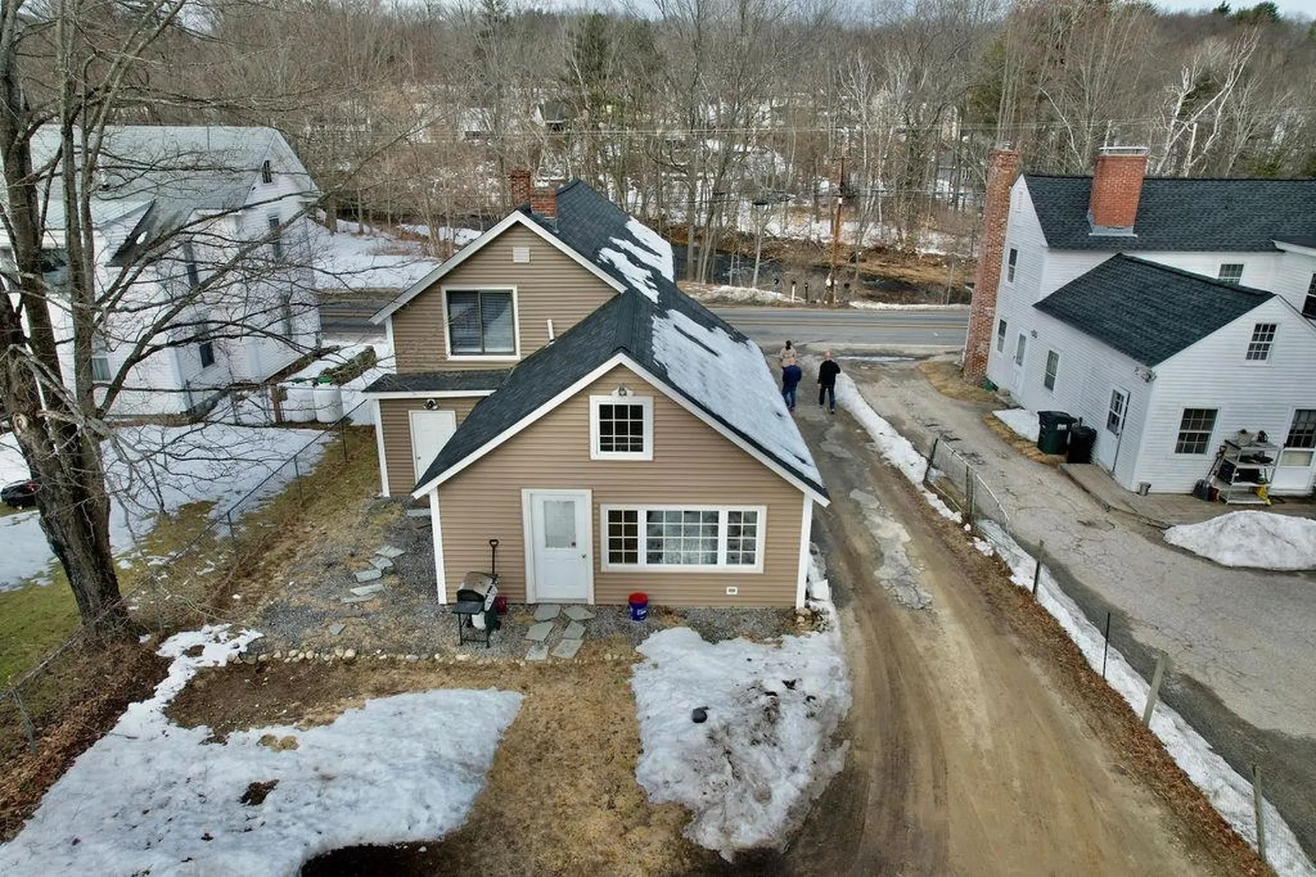 12 River Road New Boston NH 03070