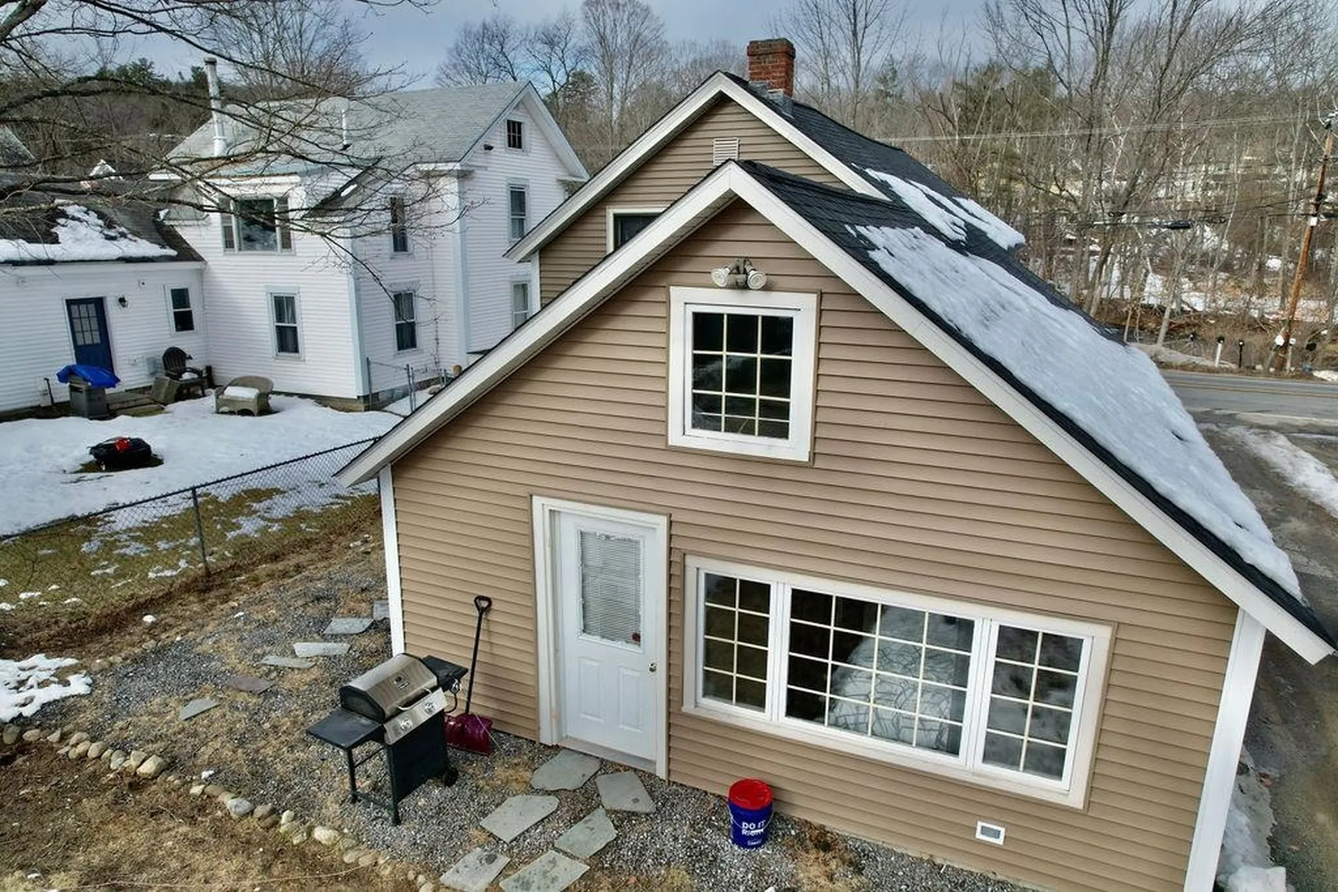 12 River Road New Boston NH 03070