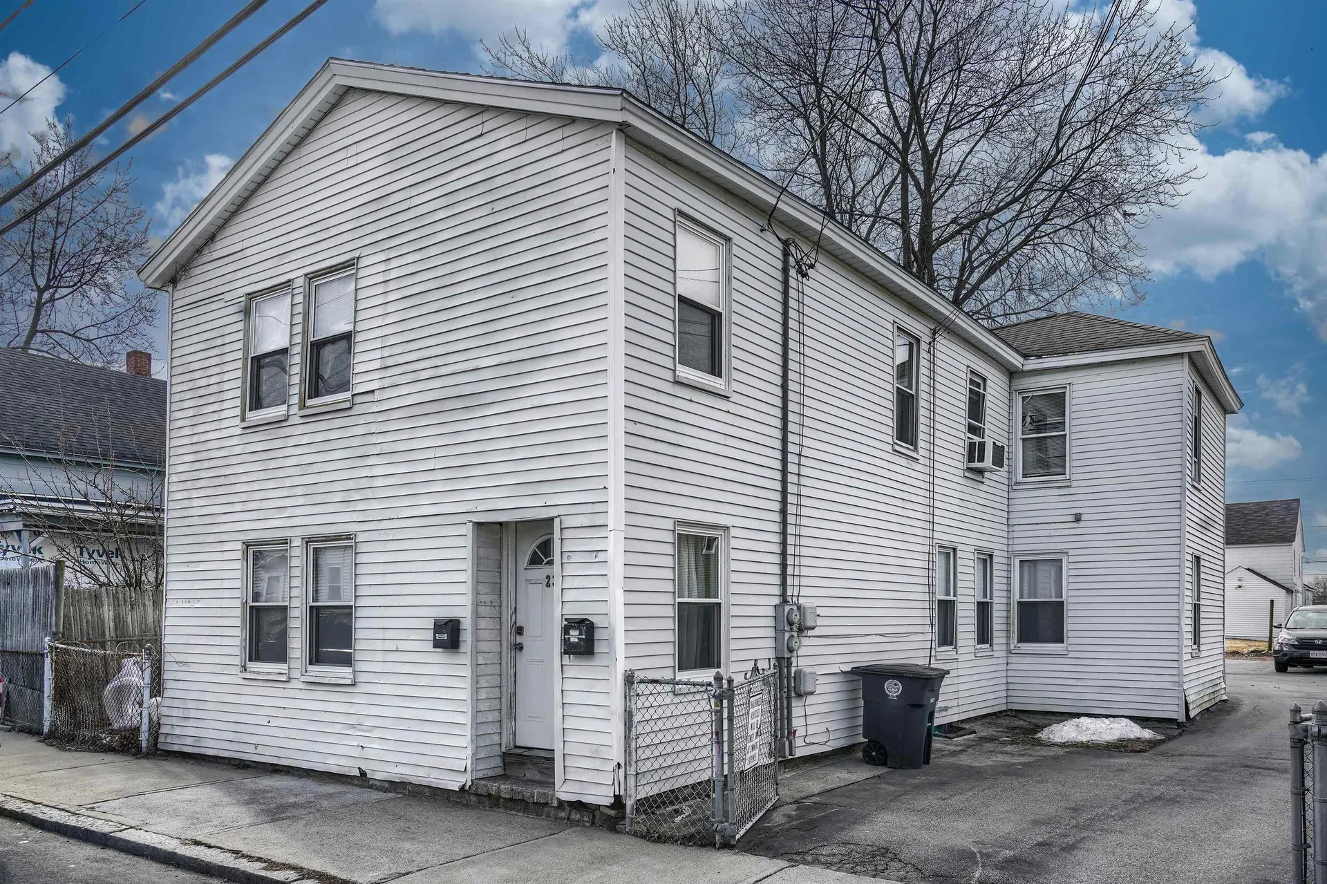 23 Ash Street Nashua NH 03060